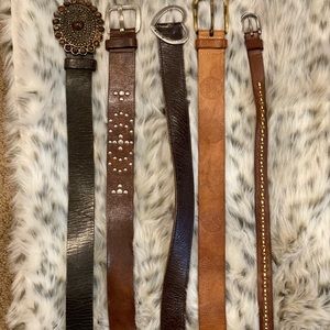 5 American Eagle brown belts- size small